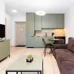 Vanagupes Park Apartments, By Cohost *