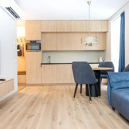 Vanagupes Park Apartments, By Cohost