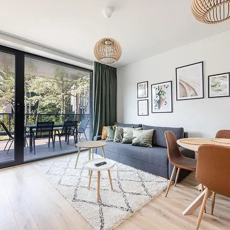 Vanagupes Park Apartments, By Cohost Апартаменти