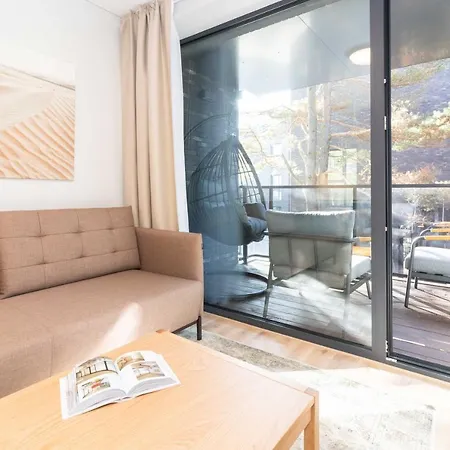 Apartman Vanagupes Park Apartments, By Cohost *