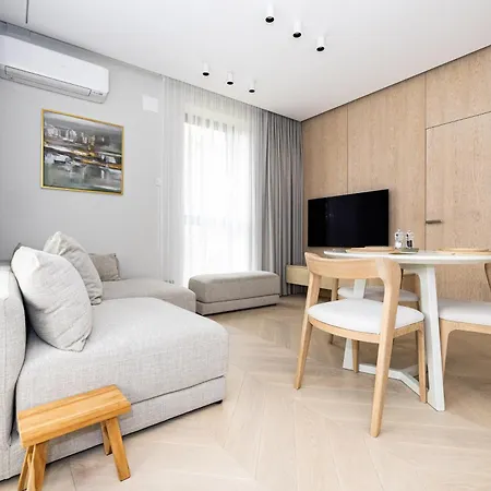 Vanagupes Park Apartments, By Cohost