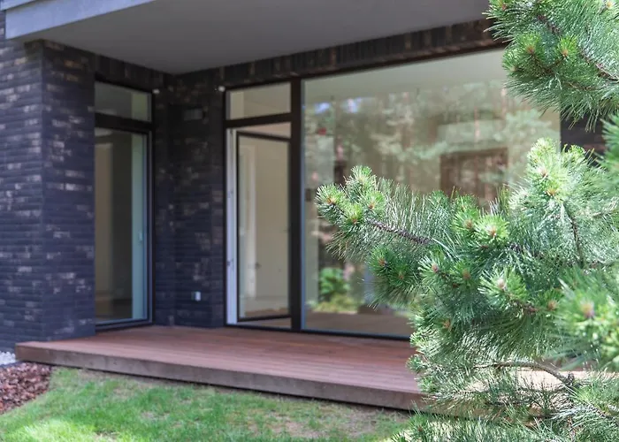 Vanagupes Park Apartments, By Cohost *