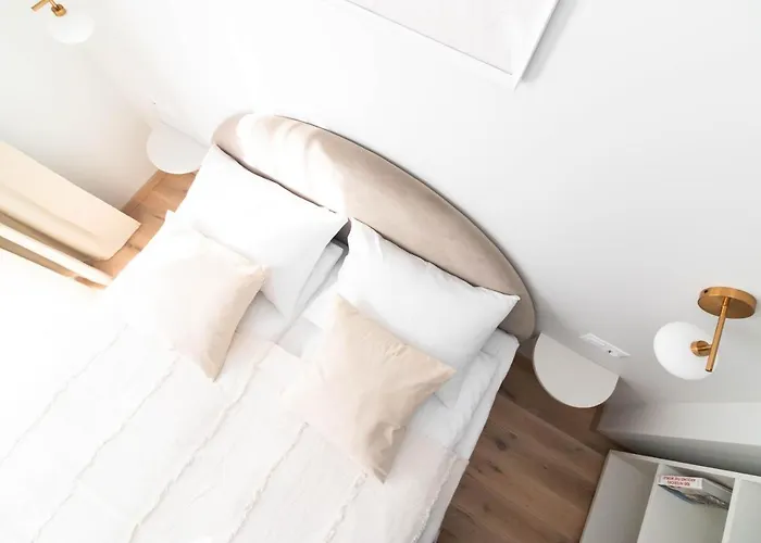 Vanagupes Park Apartments, By Cohost