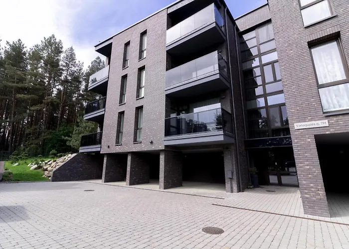 Vanagupes Park Apartments, By Cohost *